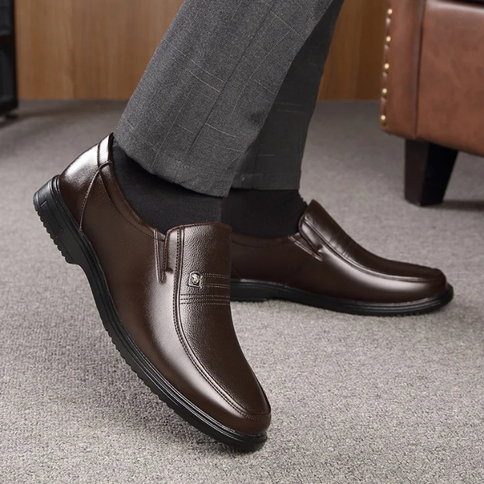 Ethan | Classic Leather Moccasins