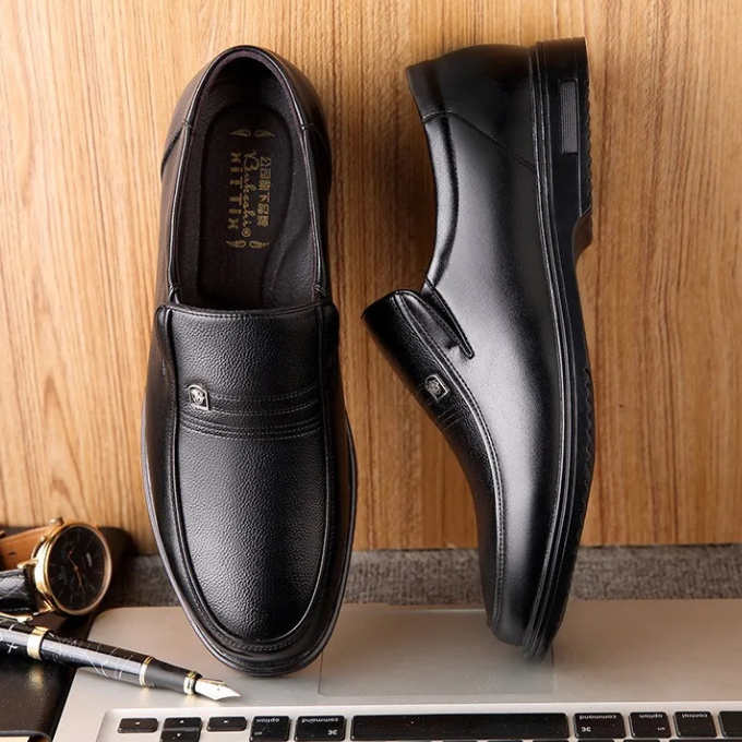 Ethan | Classic Leather Moccasins