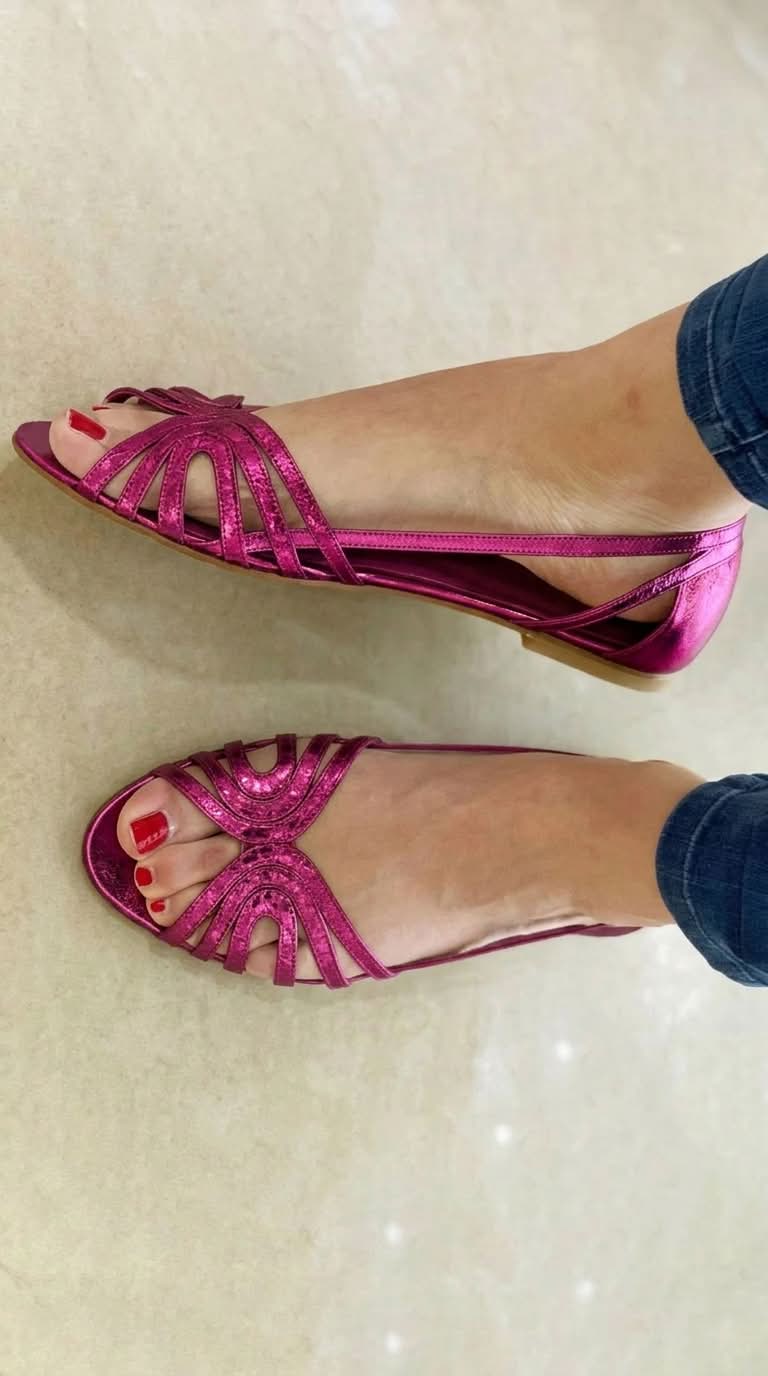 Florence | Golden Sandals Summer Light