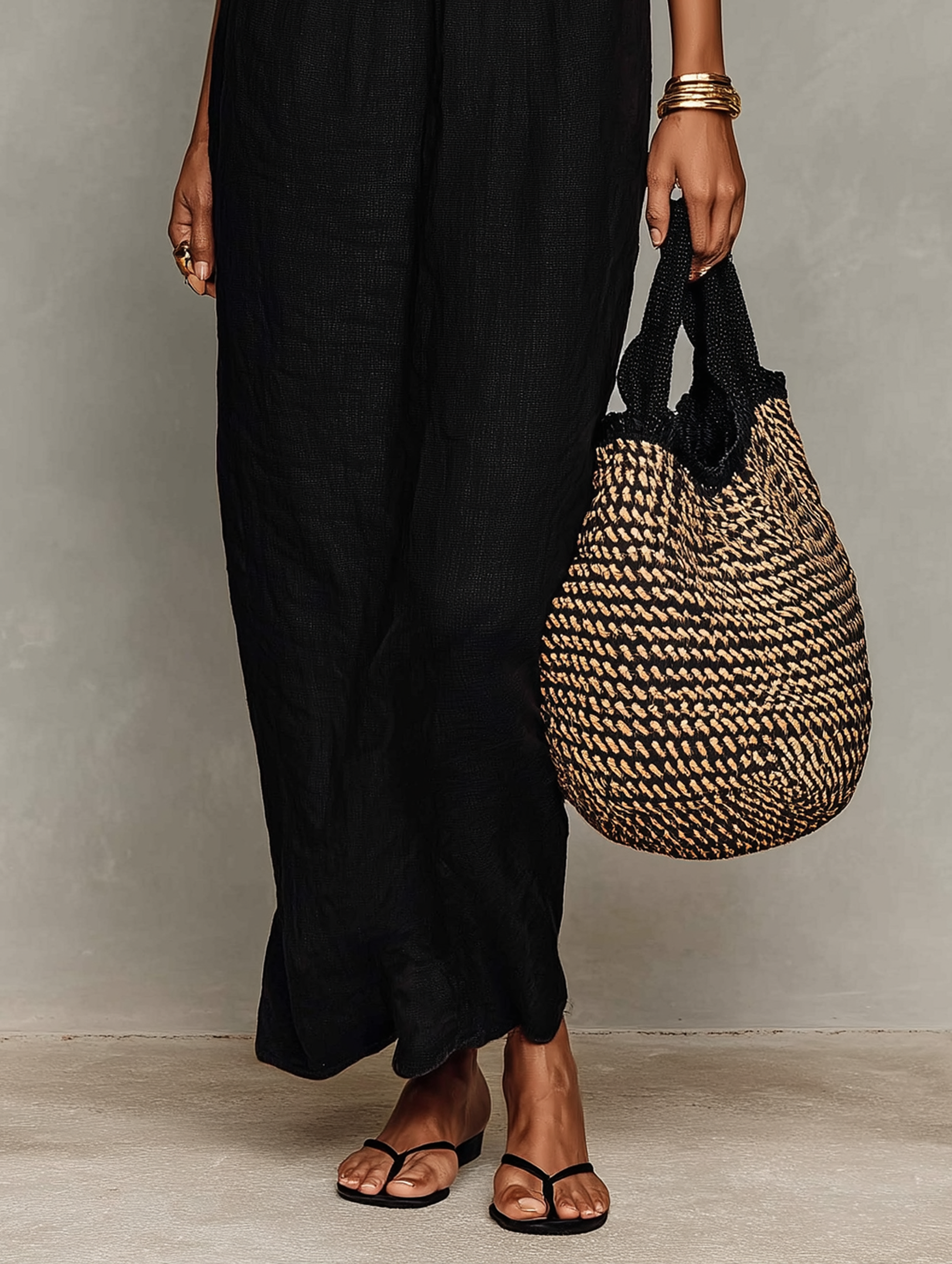 Lora | Minimalist Straps Maxi Dress