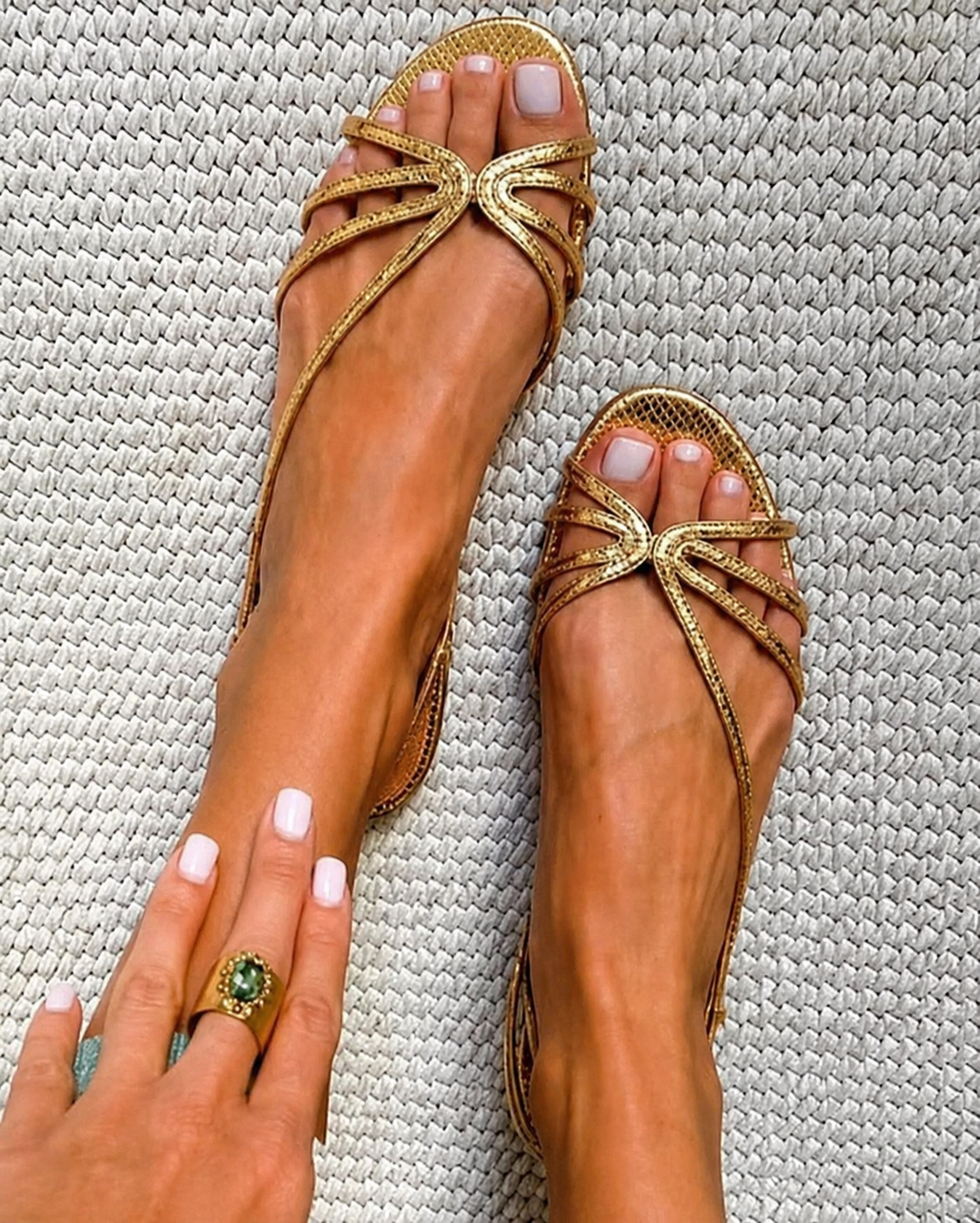 Beatrice | Golden Sandals Summer Elegance