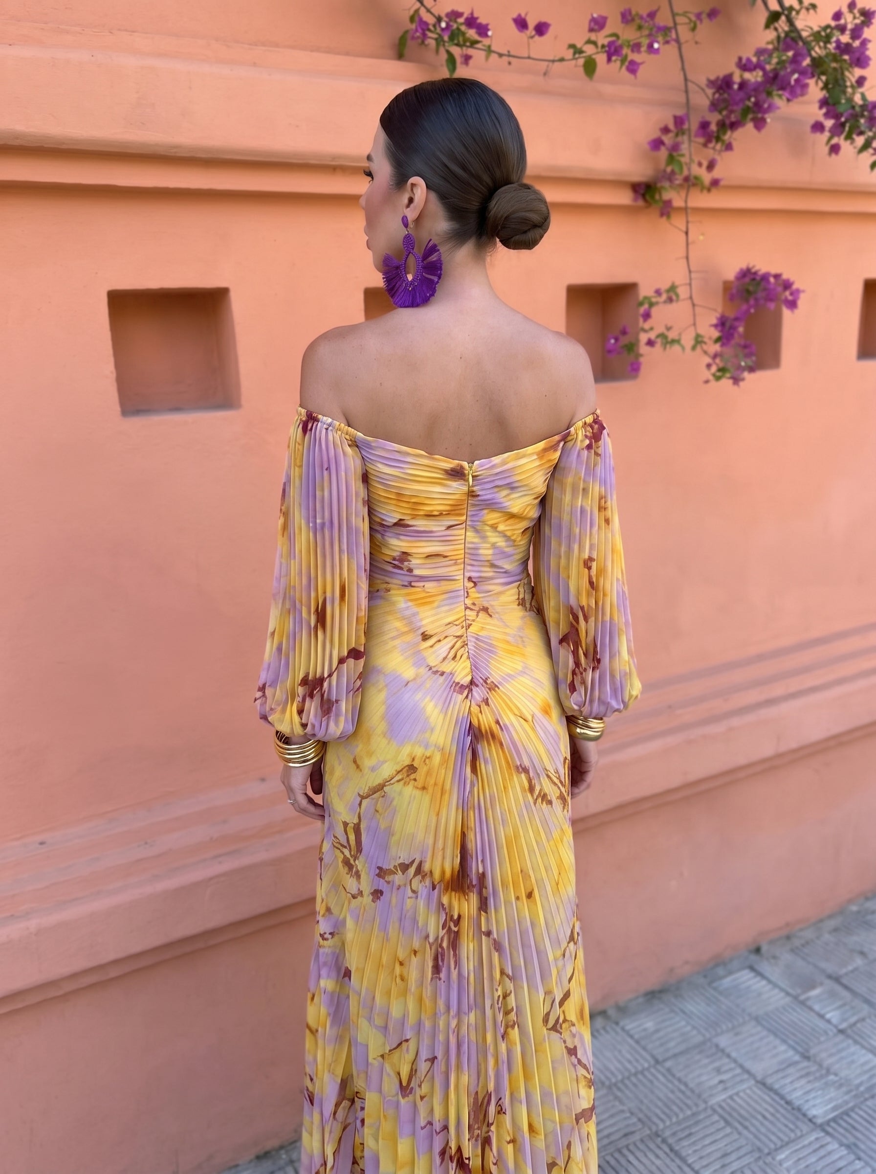 Christine | Elegant Dress with a Plunging Neckline